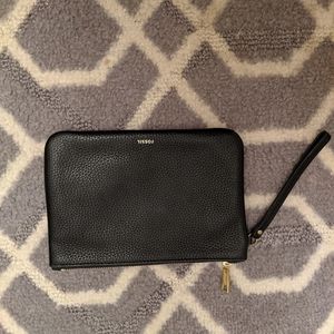 Fossil wristlet